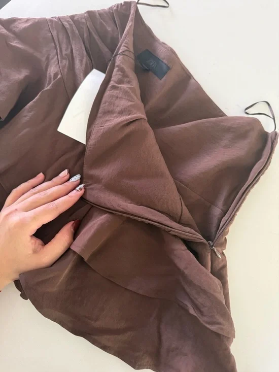 Tiered Ruffle Mini Skirt in Deep Brown from Zara Size XS - Picture 5 of 8